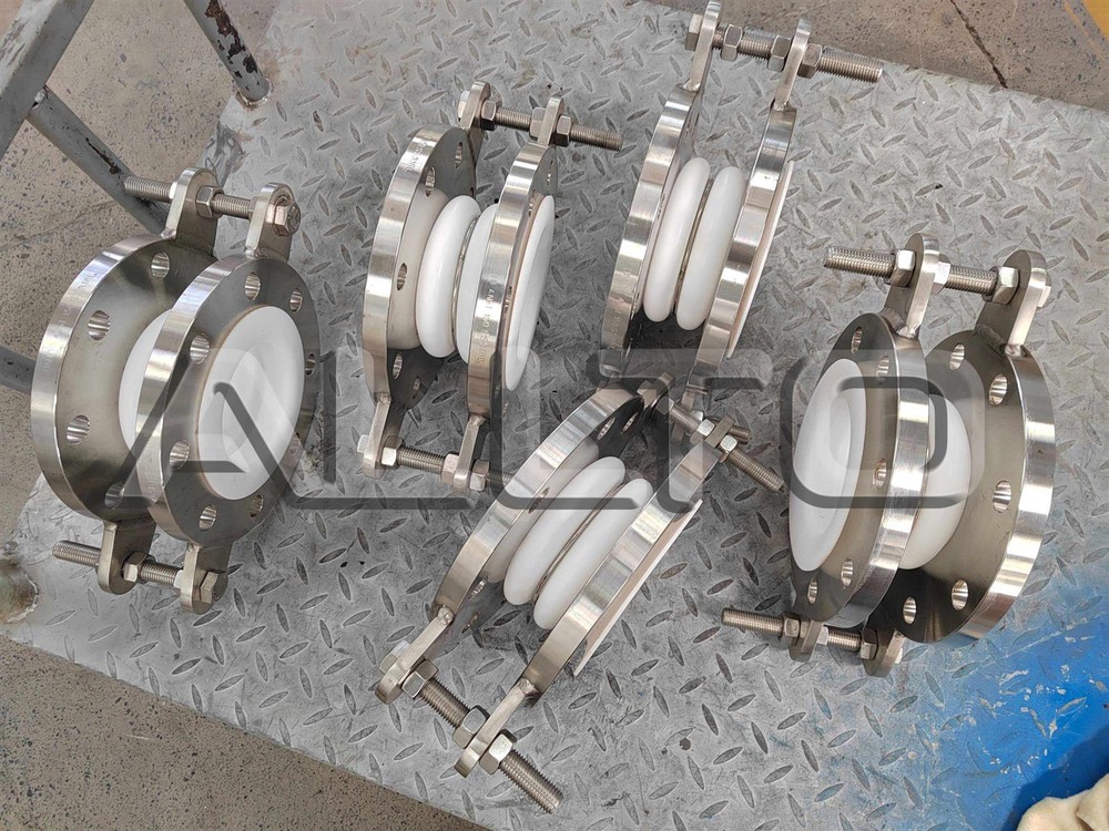 Teflon PTFE Expansion Joints Teflon PTFE Expansion Joints